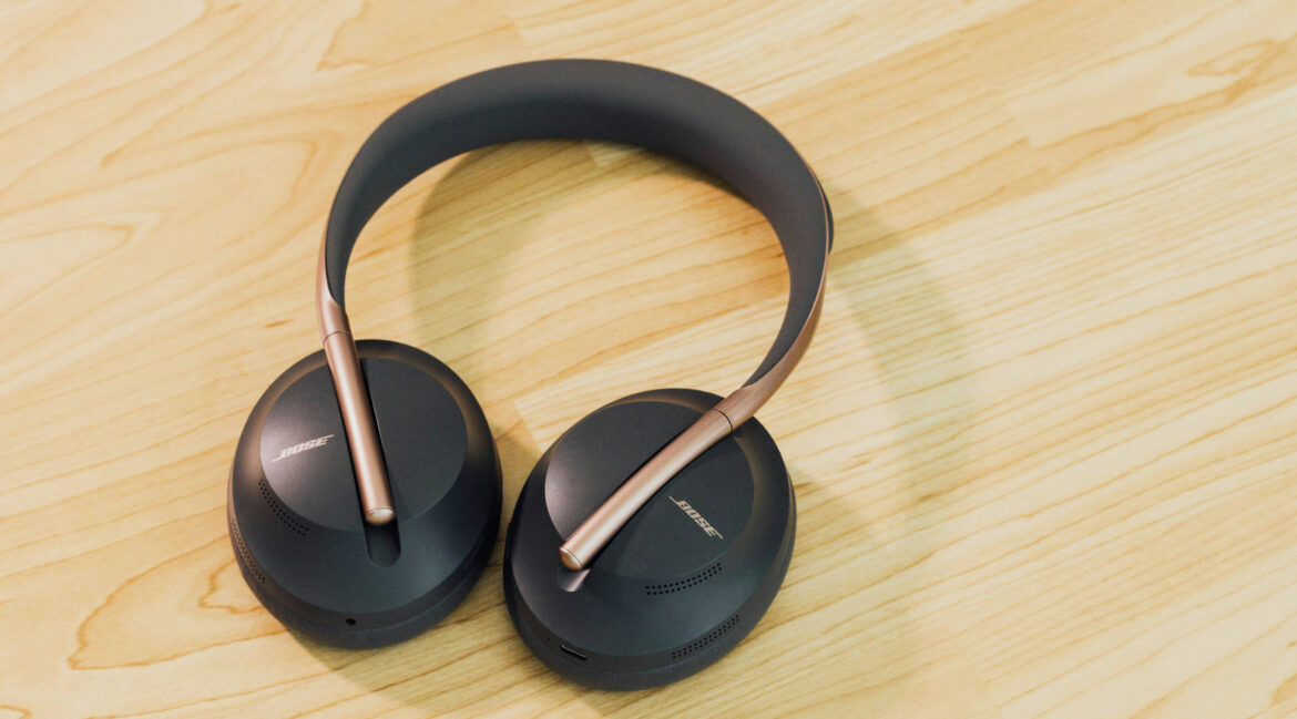 Best Over Ear Headphone – Comfortable and High-Quality Sound Headphones with Noise Cancellation